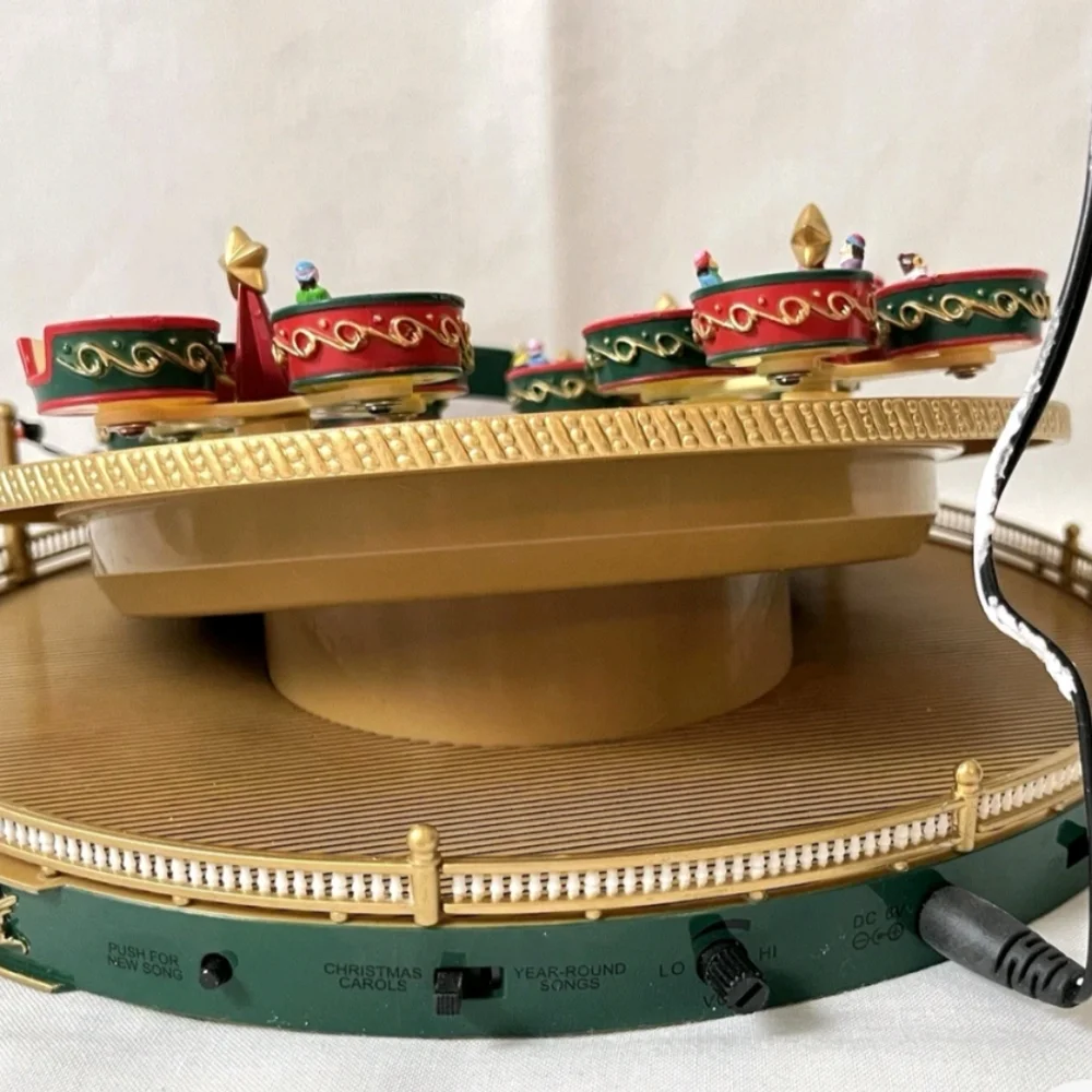 Spinning Tea Cups Holiday Decor Mr. Christmas Lights Music